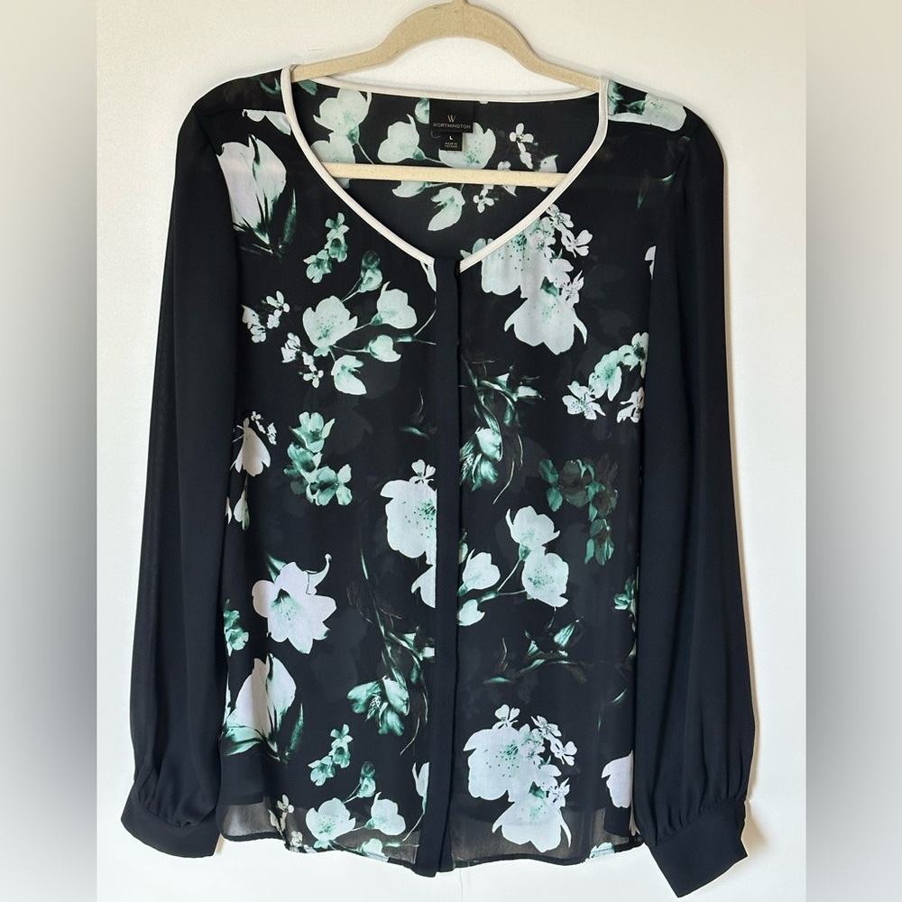 Worthington Women’s Black and Green Floral Blouse